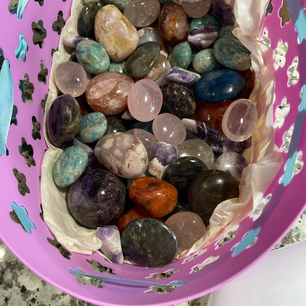 First Quality (3) Crystal Grab Bag - Picture 2 of 3